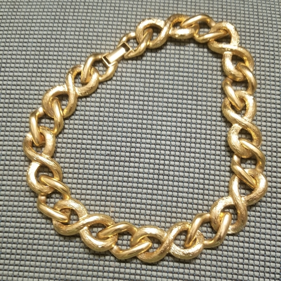 80s Vintage Napier Gold link necklace - Picture 2 of 4